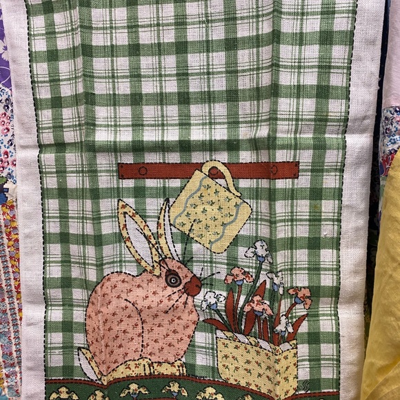 VINTAGE LINEN TEA TOWELS Set of 3 - Picture 1 of 6